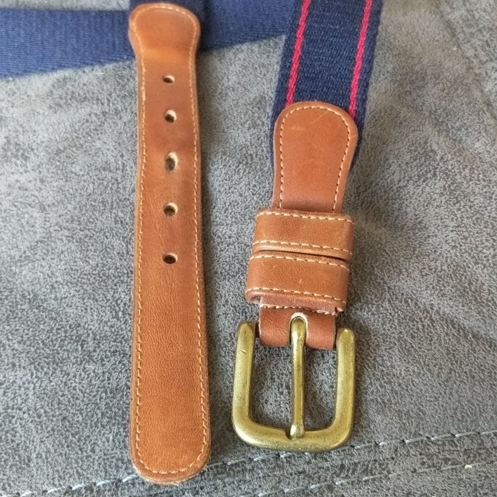 Coach Classic Leather Belt - Picture 7 of 7